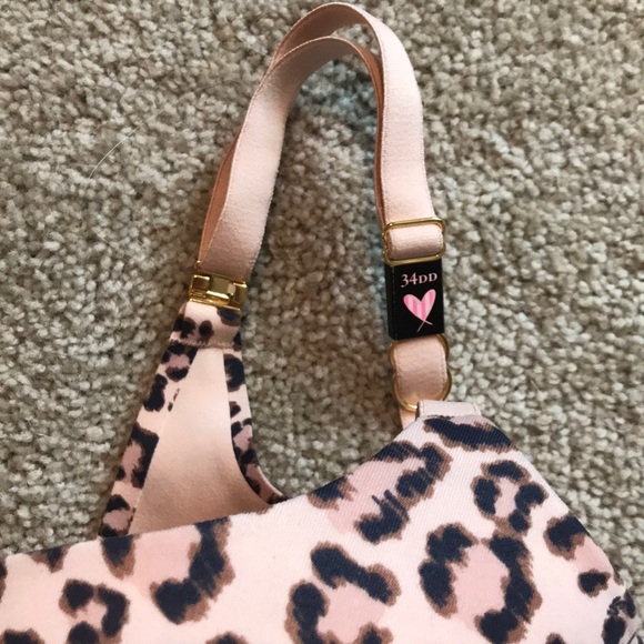 Victoria’s Secret bra - Picture 2 of 2